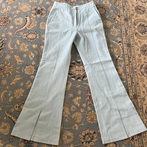 LVIR front slit light wash jean